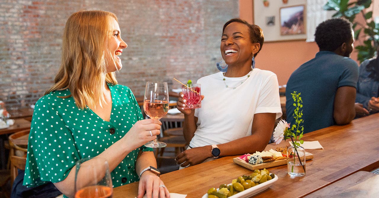 Can you drink alcohol and still lose weight?
