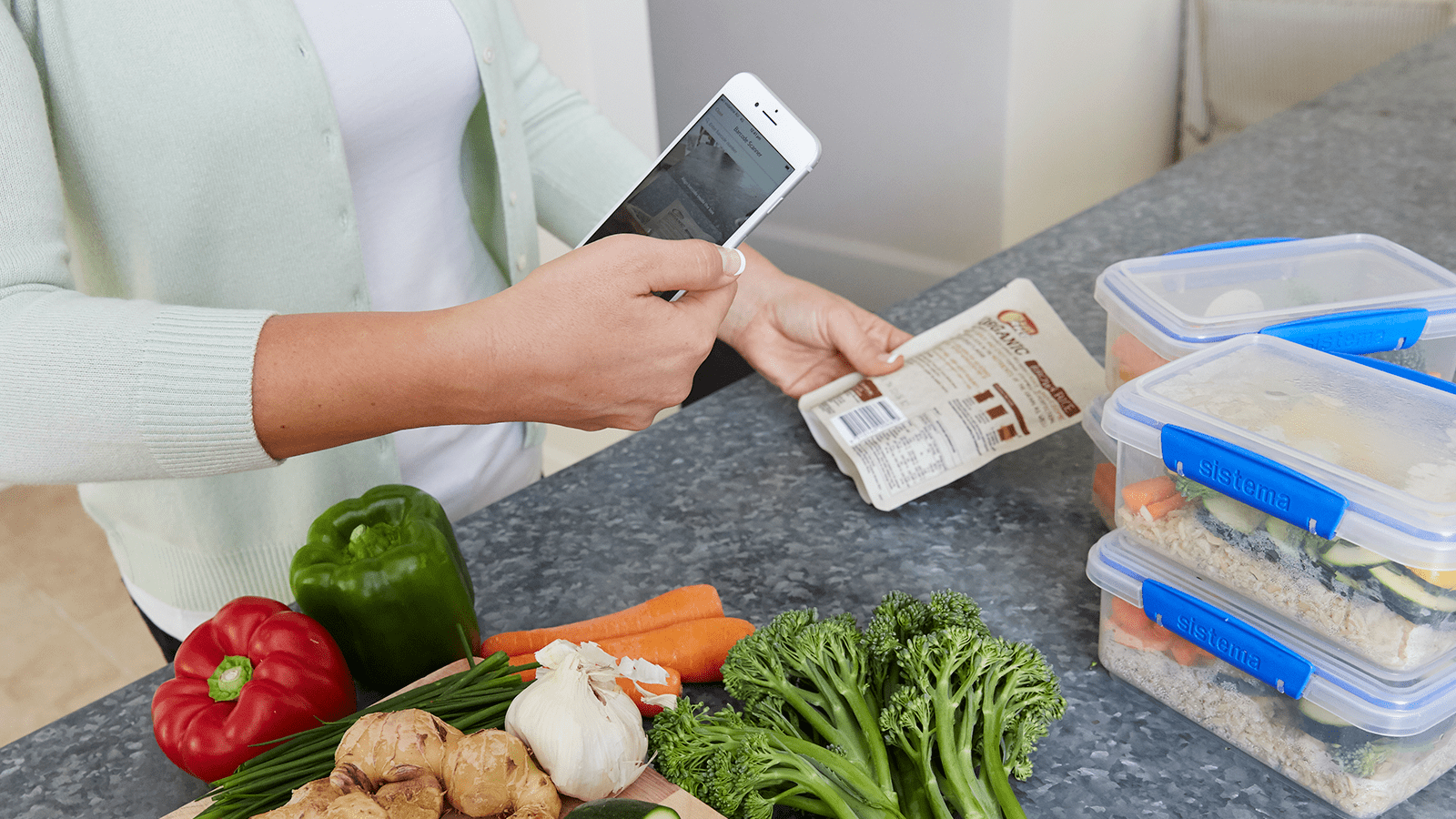 How to use the barcode scanner
