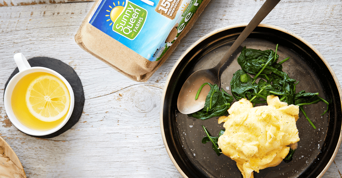 How to cook scrambled eggs