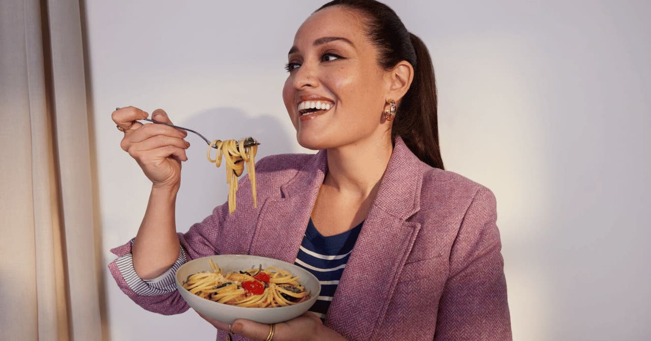8 science-backed benefits of weight loss