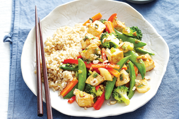 Tofu & cashew stir-fry