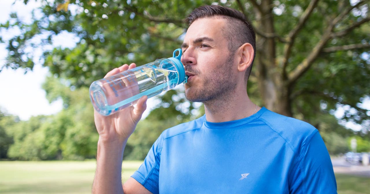 5 safe ways to lose water weight