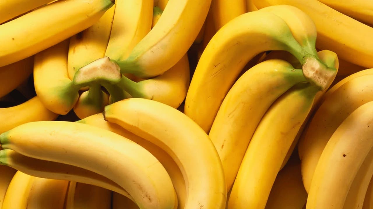 Everything you need to know about bananas, according to a dietitian