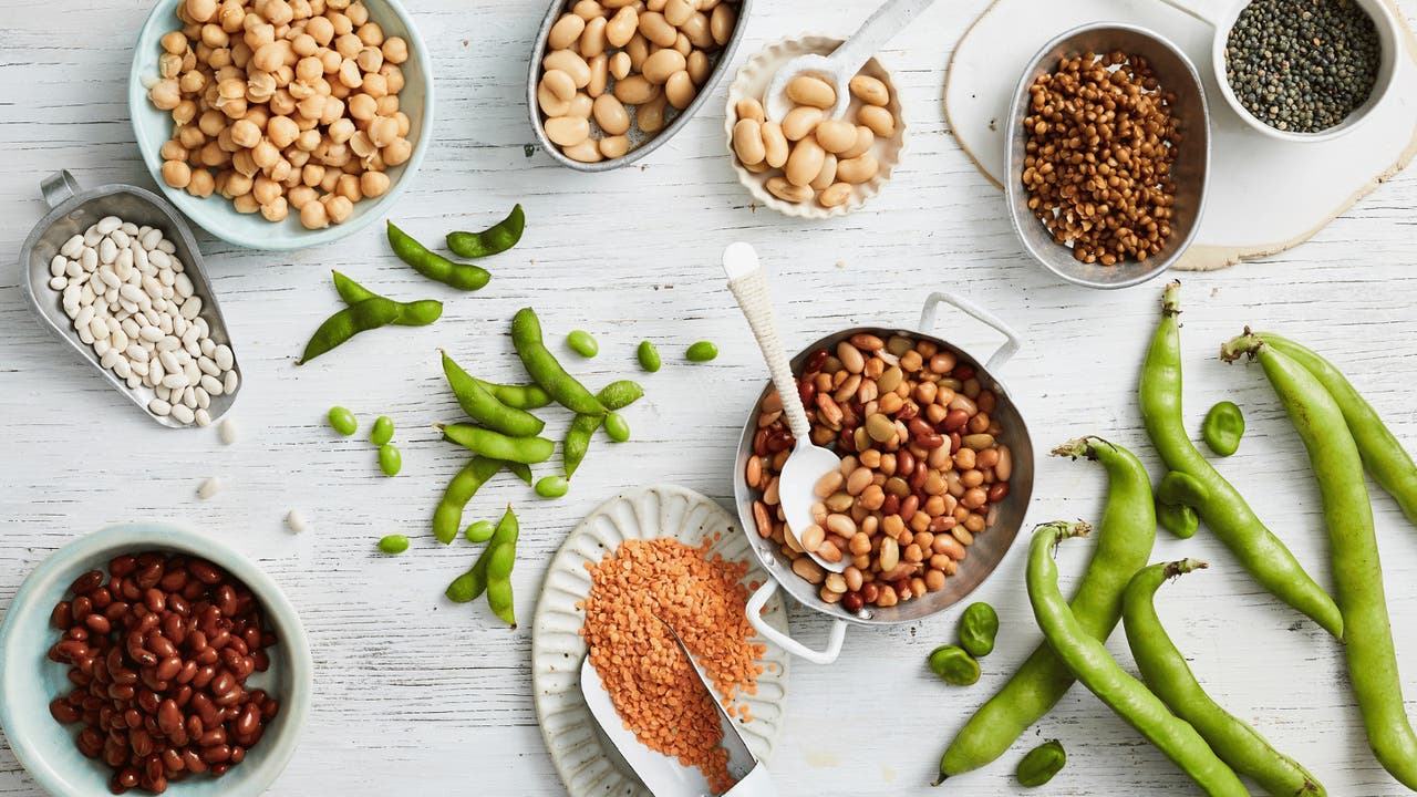 Health benefits of grains and legumes