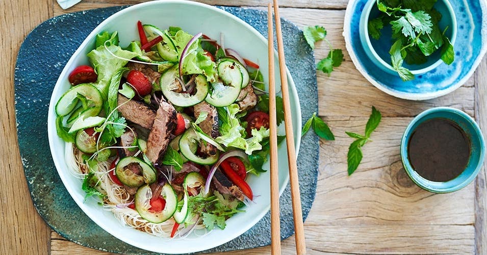 24 smaakvolle salades die je keer op keer wil eten