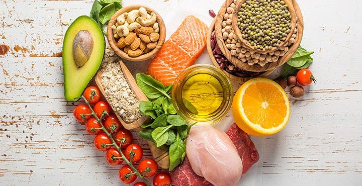 Le nutritionniste explique : comment adopter des habitudes alimentaires plus saines