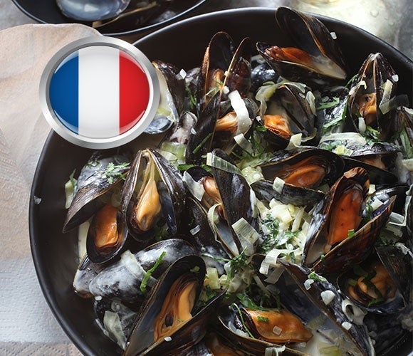 Soupe aux oignons gratinée
