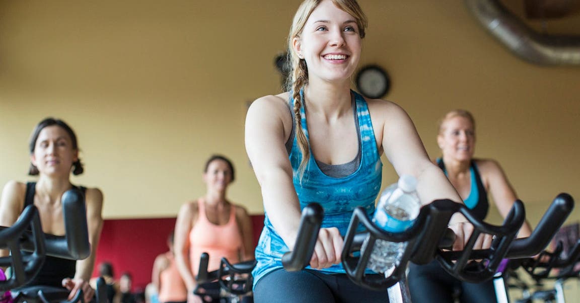 Wil jij fit blijven vanuit huis? Zo kies je een fitnessapparaat dat bij jou past!