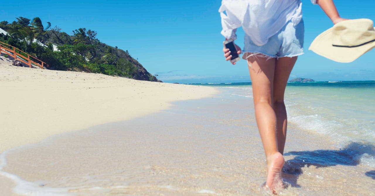 35 Ways to Avoid Weight Gain on Vacation