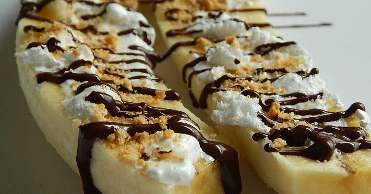 Recipe: Drizzle Me Skinny's Banana S'mores