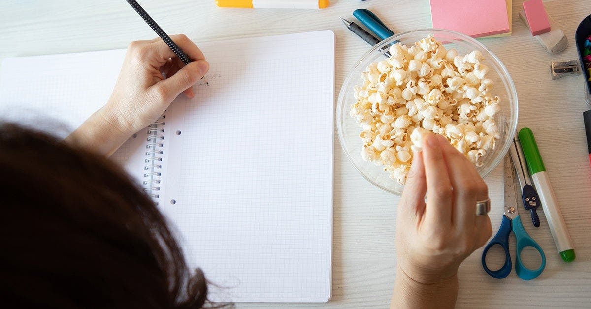6 ways to snack smartly when working from home