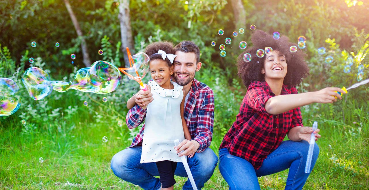 Huit idées d’activités pour vous amuser en famille tout en gardant la forme