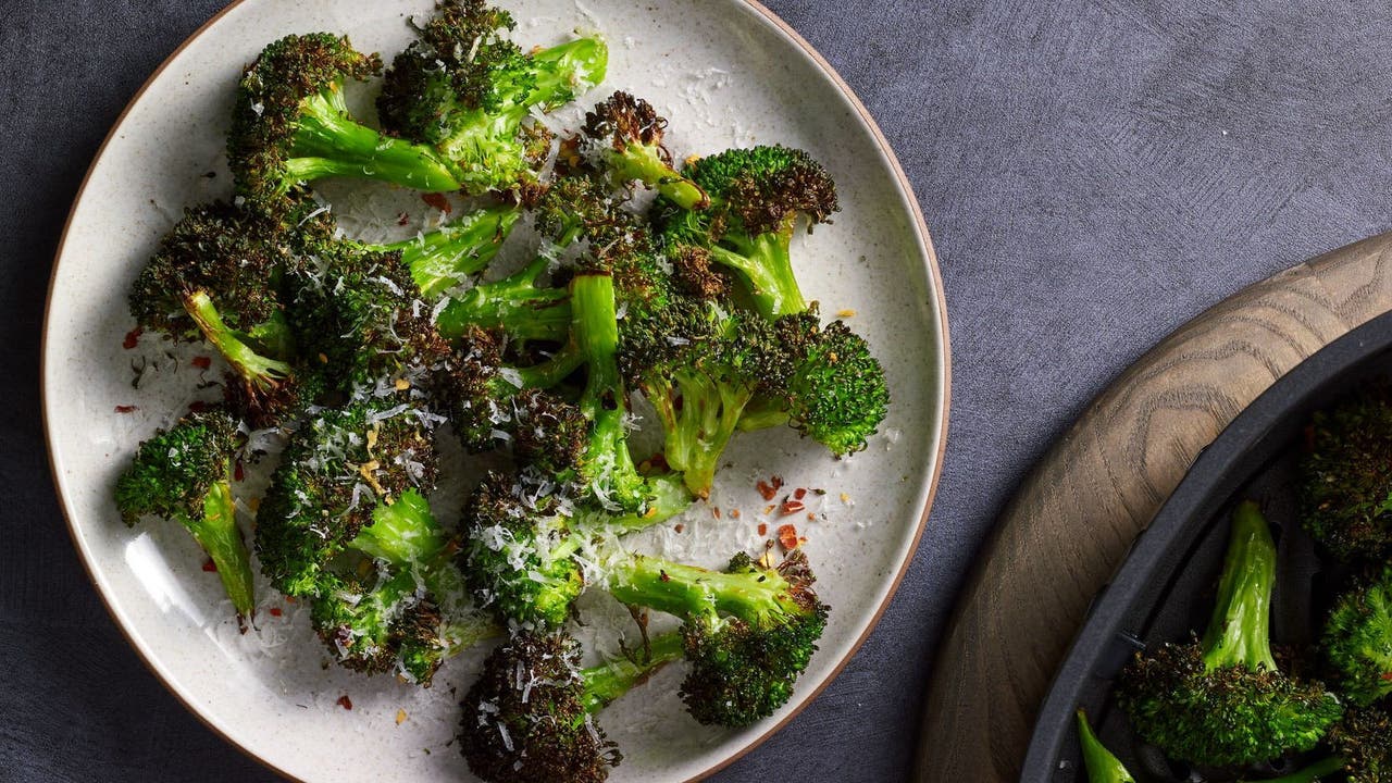 Broccoli: Benefits, nutrition facts, and more