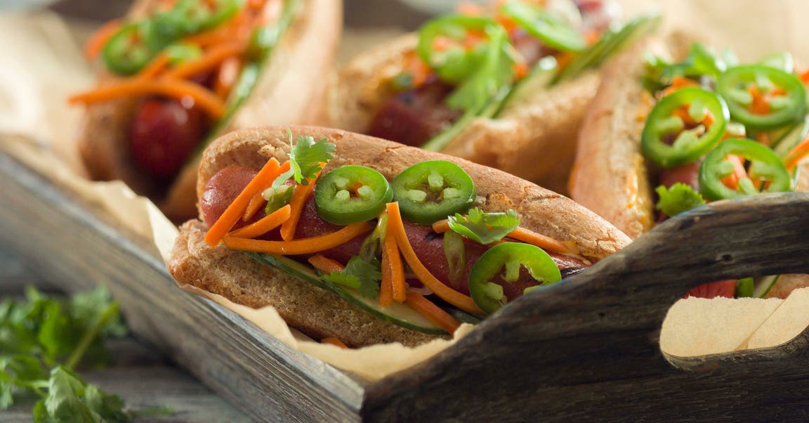 <strong>Spicy Banh-Mi Hot Dogs</strong>