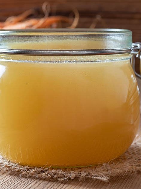 Top 6 health claims about bone broth and how to make it