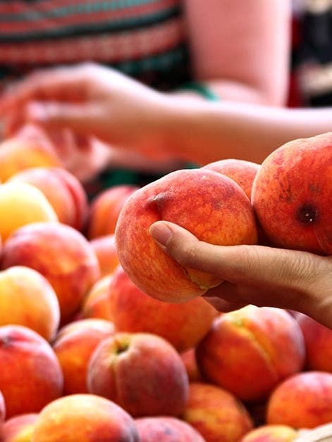 Peut-on attraper le coronavirus par les aliments?