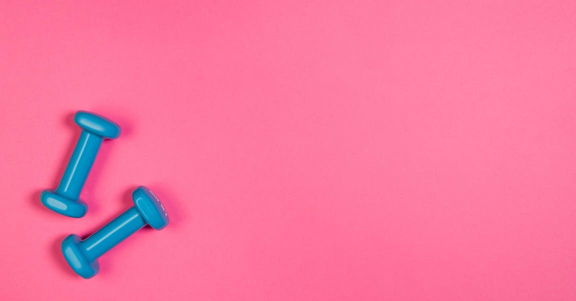 <strong>Les haltères : vos alliés de prédilection pour vous entraîner</strong>