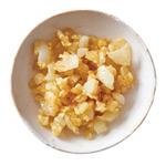 Ail émincé sauté dans 5 ml (1 c. à thé) d’huile Ail émincé sauté dans 5 ml (1 c. à thé) d’huile