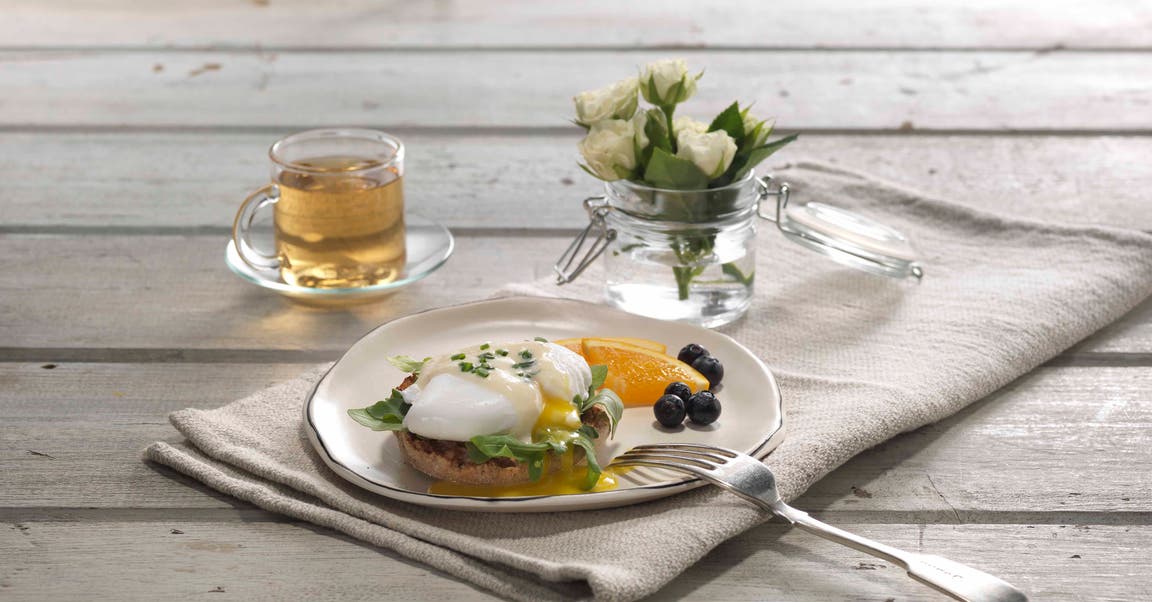 Light Eggs Benedict Recipe