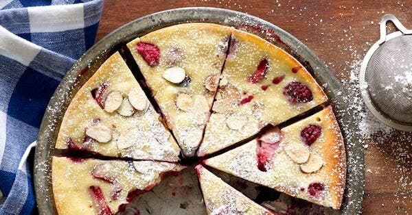 14 SmartPoints®-friendly desserts to bake while social distancing