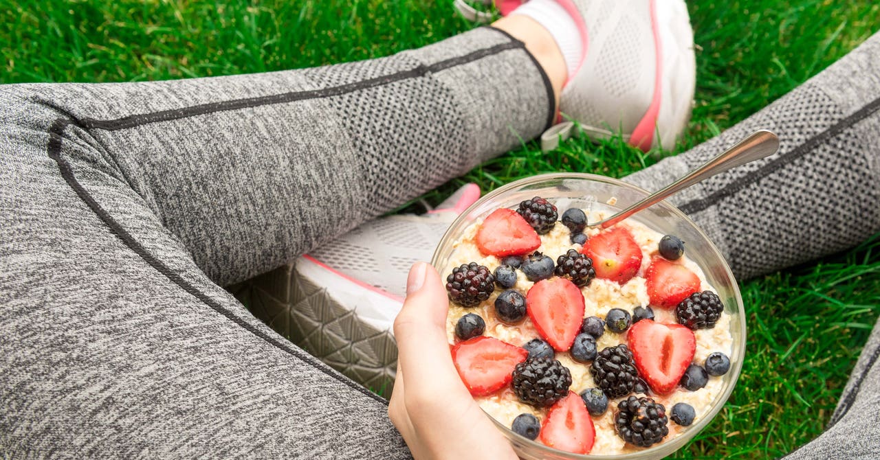 <strong>Pre- and Post- Workout Noshing</strong>
