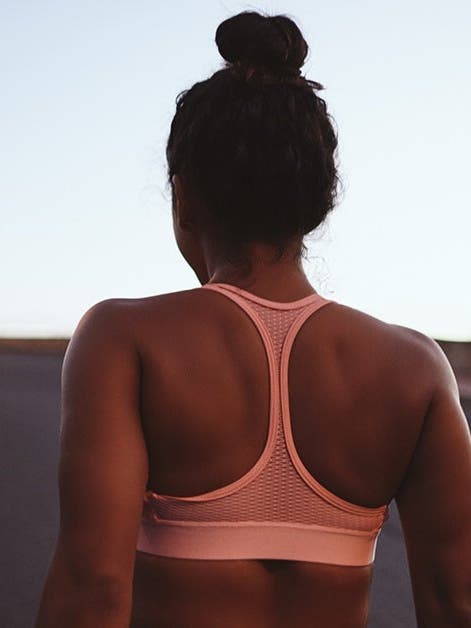 Best shoulder workouts for men and women that you can do at home