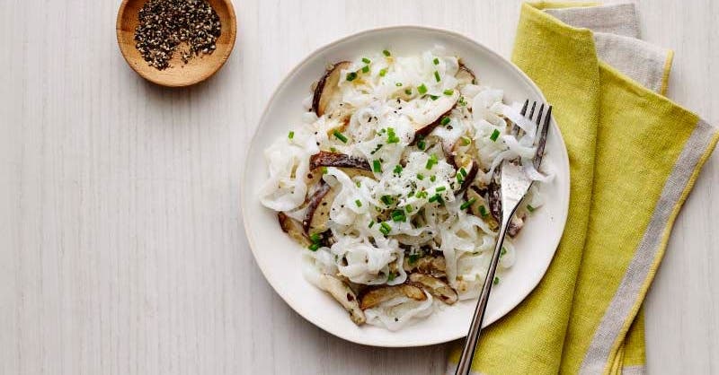 <strong>The Skinny on Skinny Pasta</strong>
