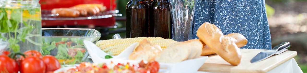 6 Secrets to Healthy Summer Entertaining