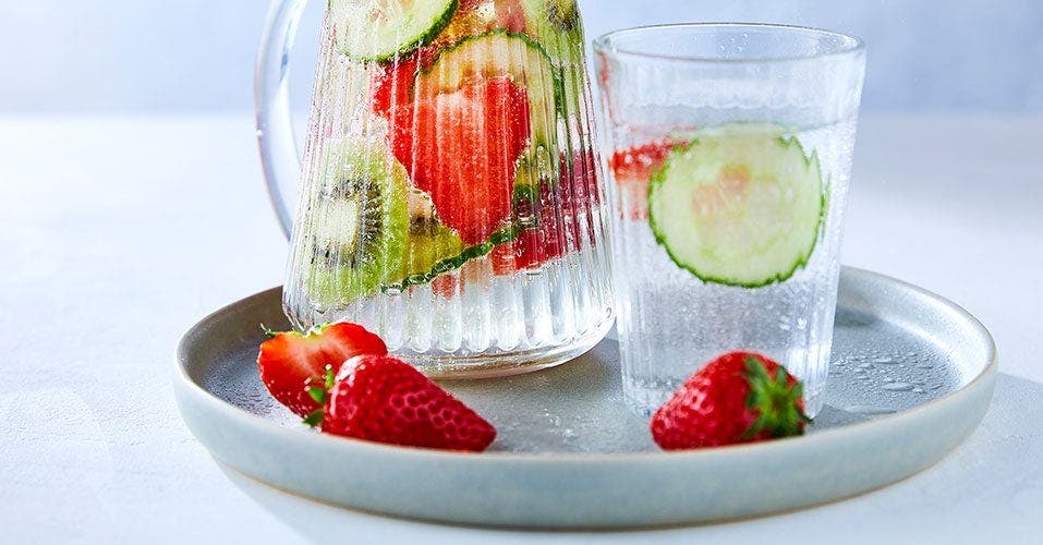 5 astuces pour enfin arriver à boire plus d’eau !