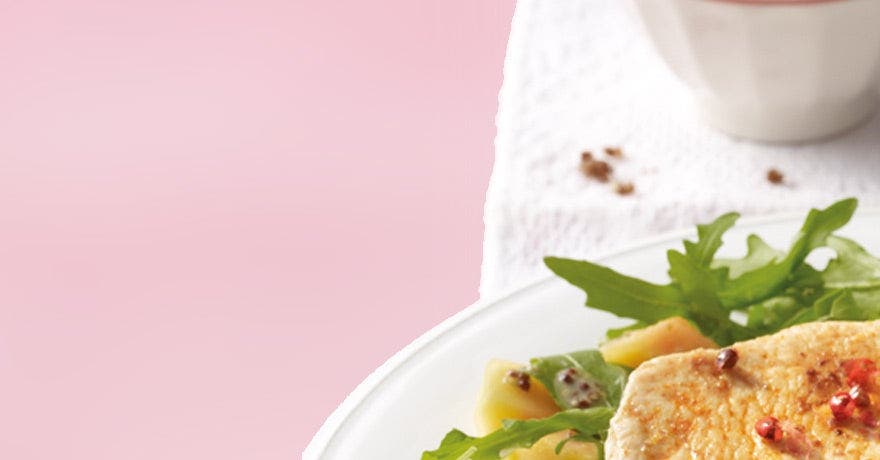 Filet de dinde sur lit de salade à la papaye