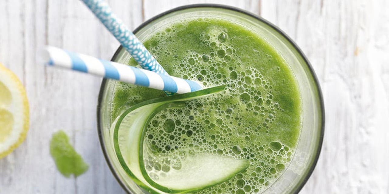 Smoothie détox au concombre et au gingembre
