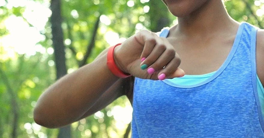 So verbindest du deinen Fitness-Tracker