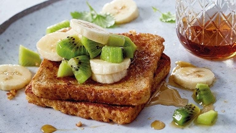 French Toast aux fruits et au sirop d'érable