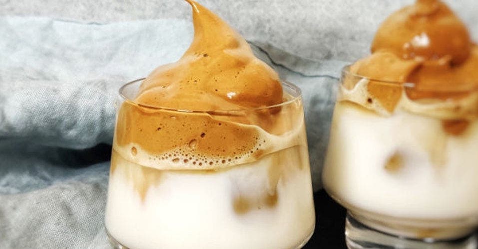 Eiskaffee-Rezepte für Abkühlung an heissen Tagen