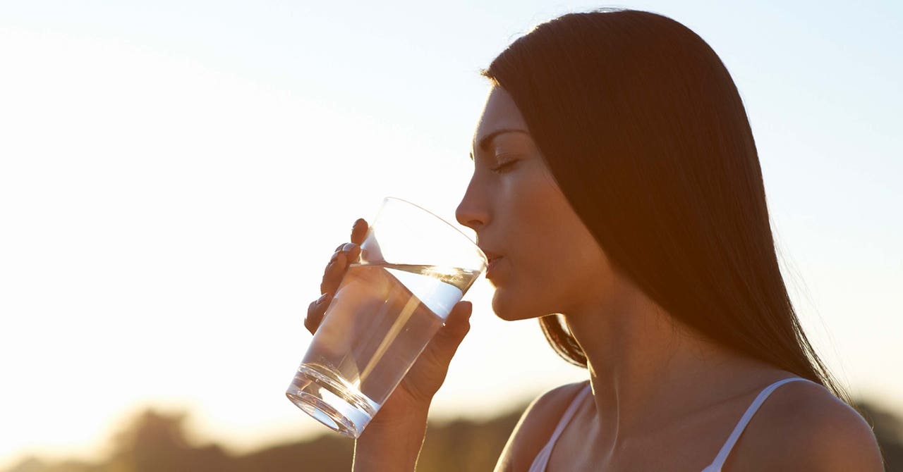 Kann dir Wasser beim Abnehmen helfen?