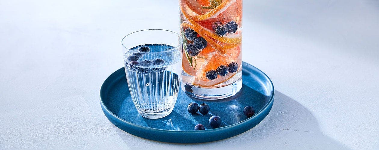 Wie viel Wasser soll man am Tag trinken?
