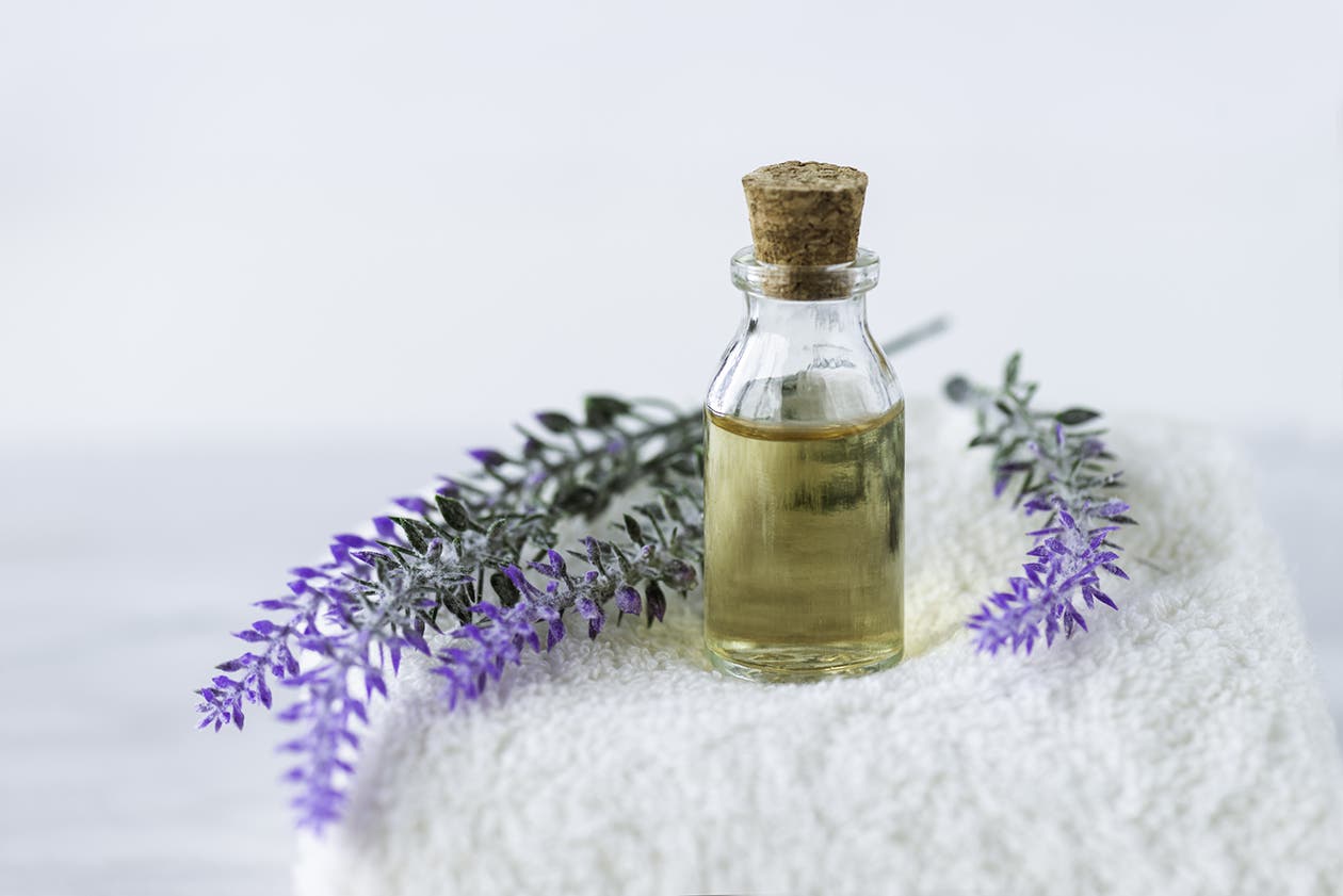 Tout savoir sur les huiles essentielles
