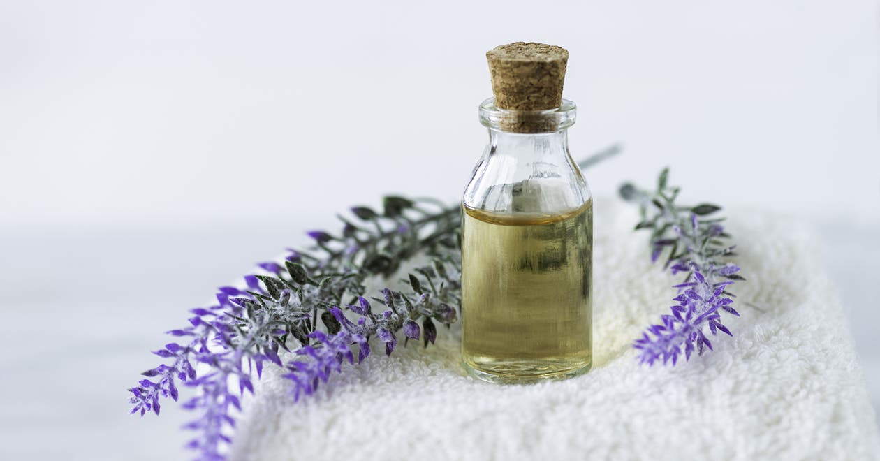 Tout savoir sur les huiles essentielles