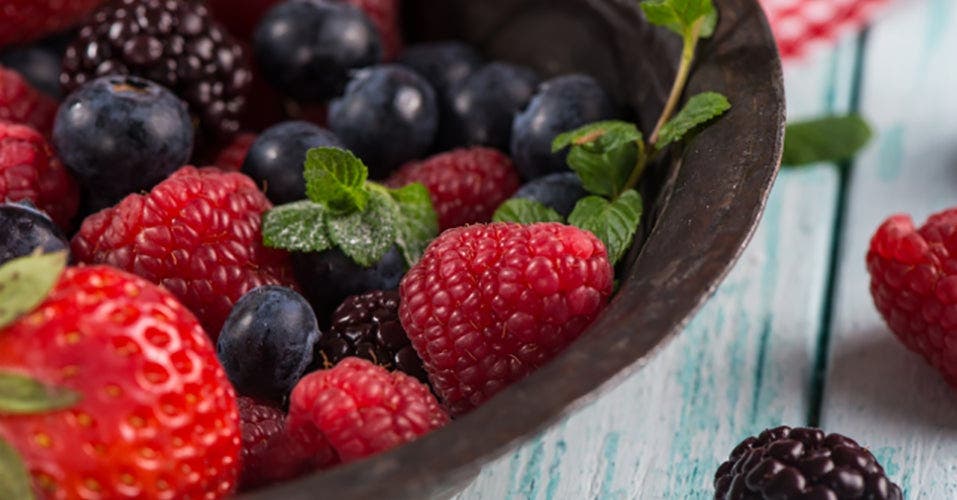 Gros plan sur les fruits rouges