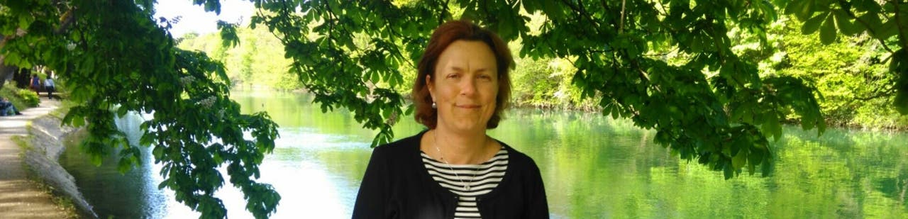 <b>Claire a perdu 27 kilos</b>