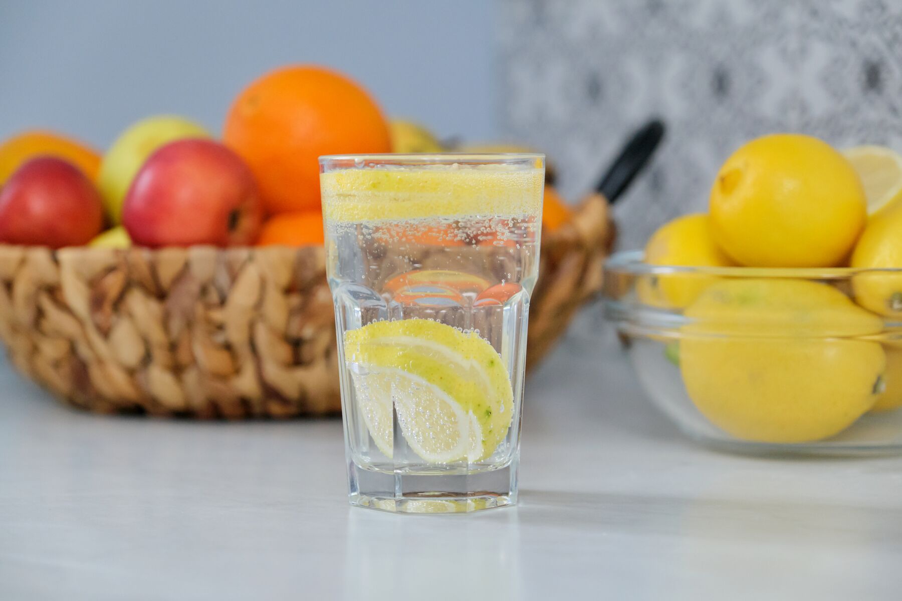 Hydratation : Faut-il boire chaud ou froid en été ?