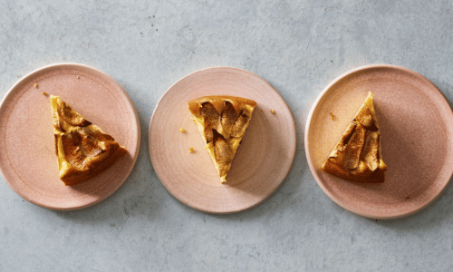 Apple and cranberry traybake