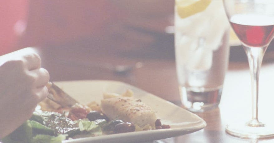 Eating out? How to do it mindfully