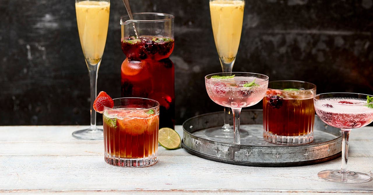 Impress your guests with these cocktail and mocktail recipes