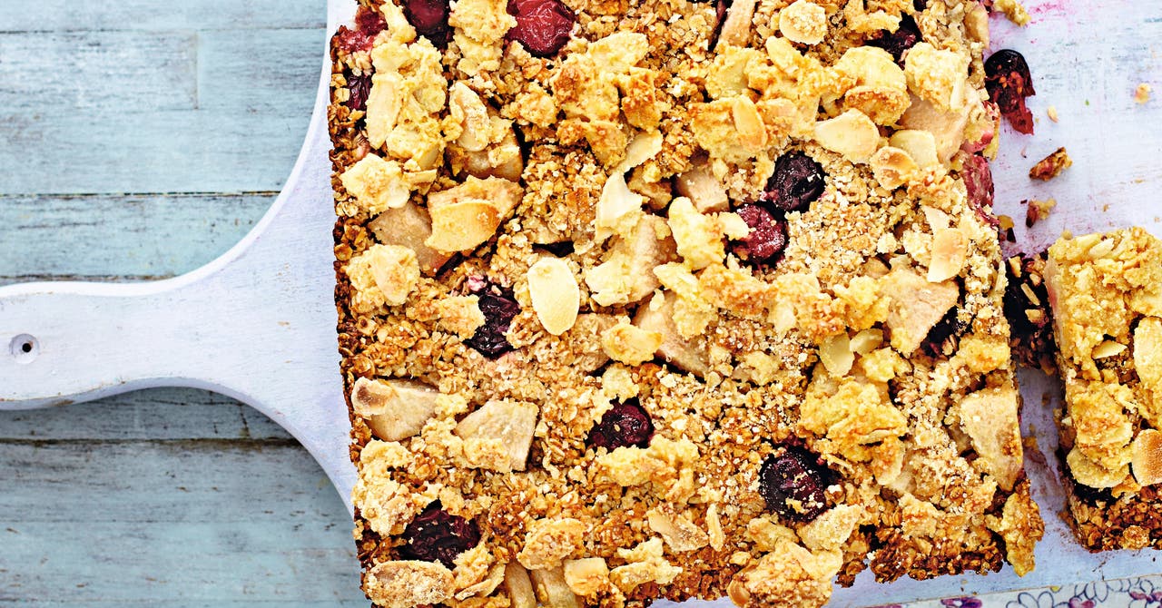 10 Pear Recipes to Savour this Autumn