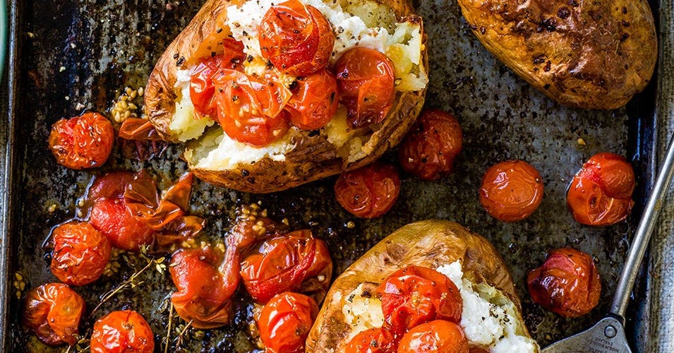Our 6 favourite baked potato fillings
