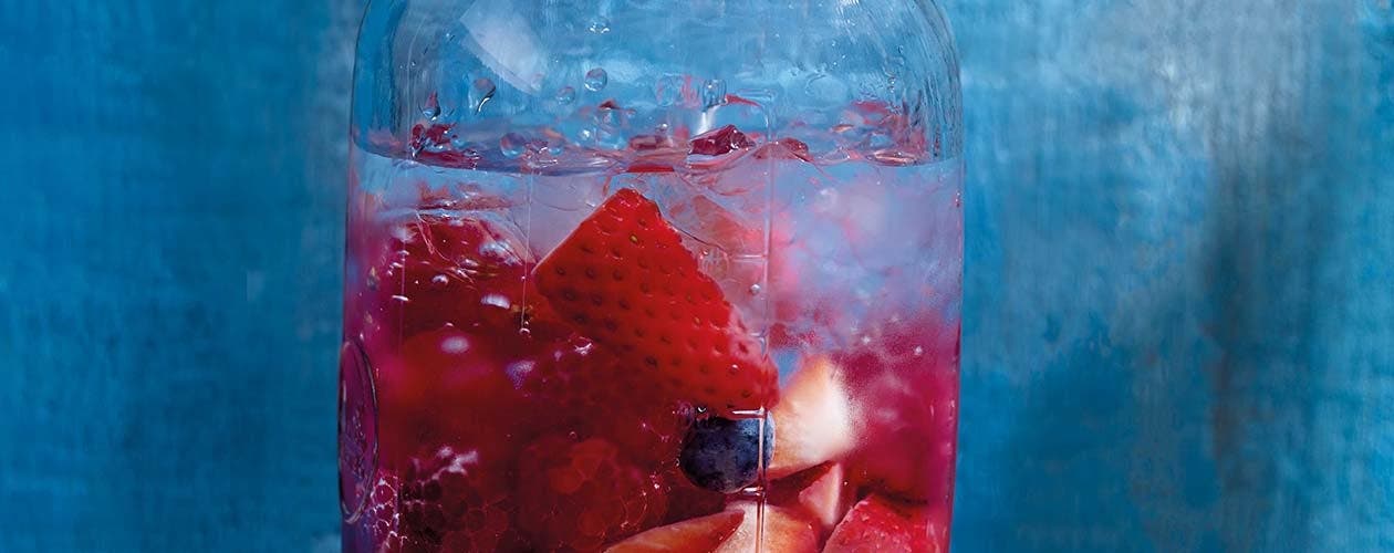 12 ways to make water taste delicious