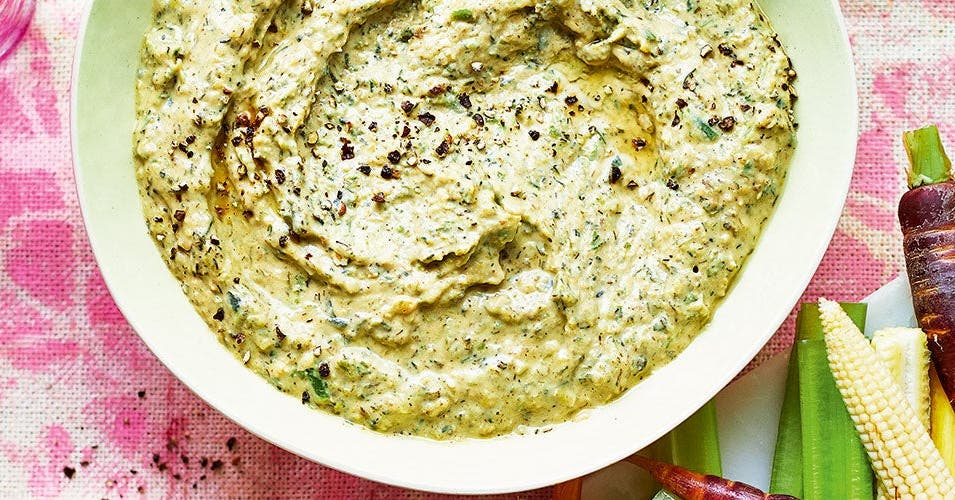6 snacks to fuel your steps