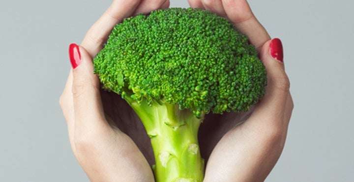 Eat yourself happier! 5 mood-boosting foods