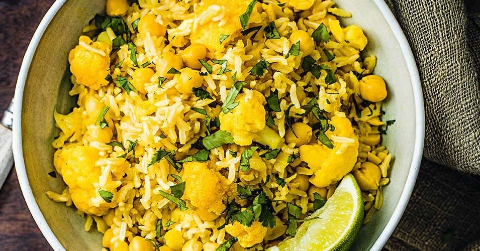 12 family dinners under £5*